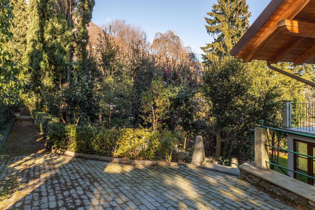 La Camelia D'Oro Oggebio Exterior foto